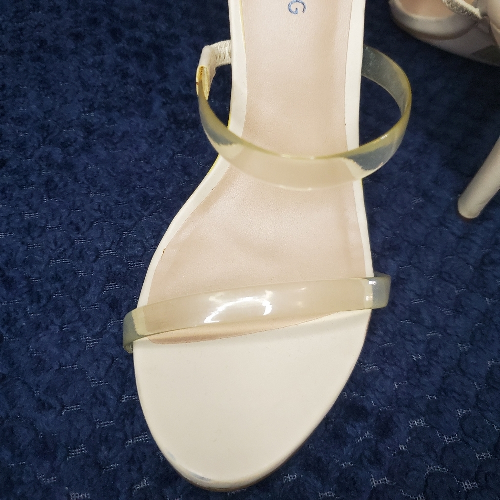 Call it Spring nude sandals - Picture 4 of 10